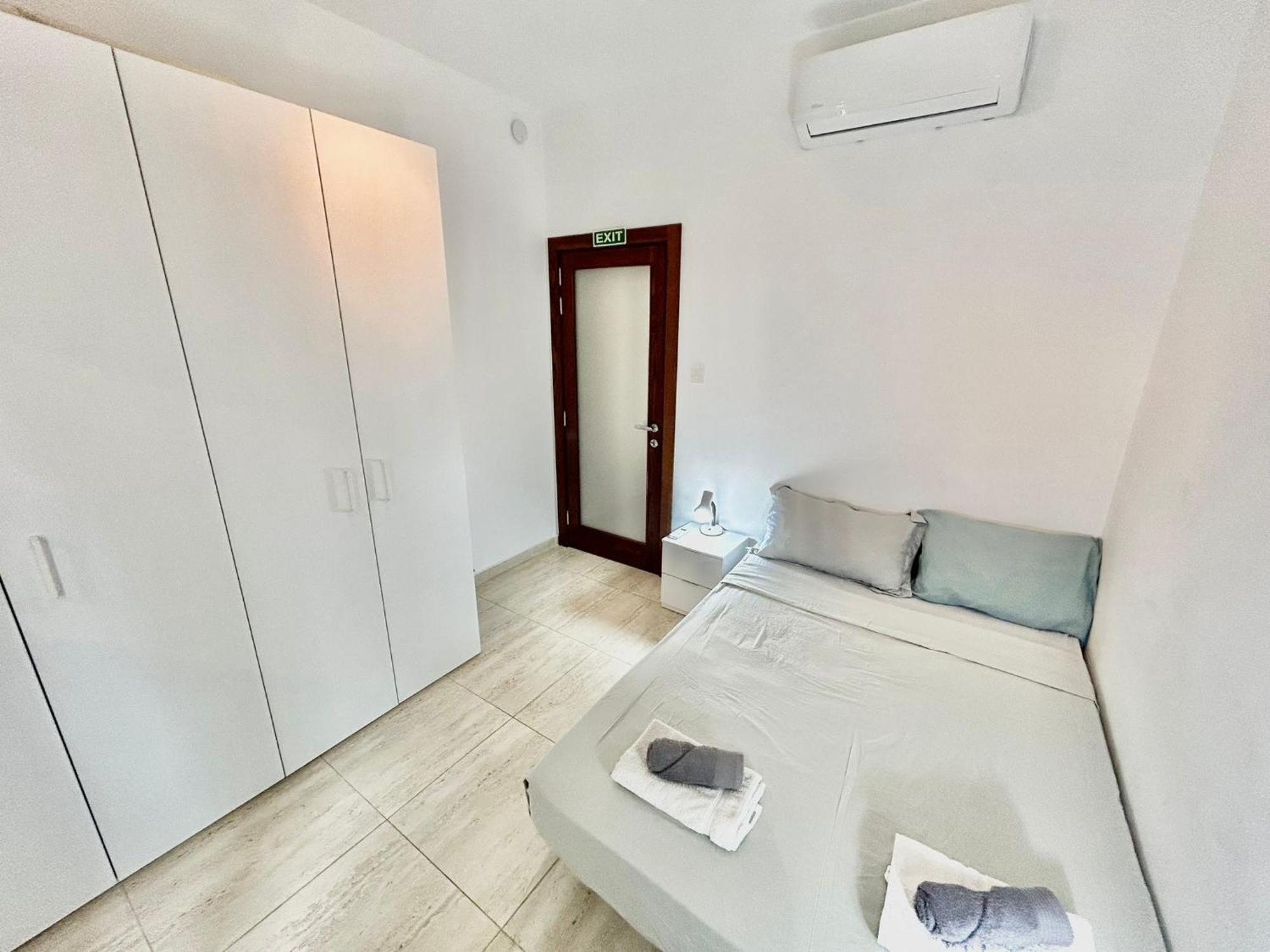 Sliema 2 Bedroom Apartment Екстериор снимка